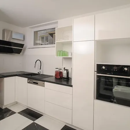 Designpension Classicidyll - Sennhuette 3 *